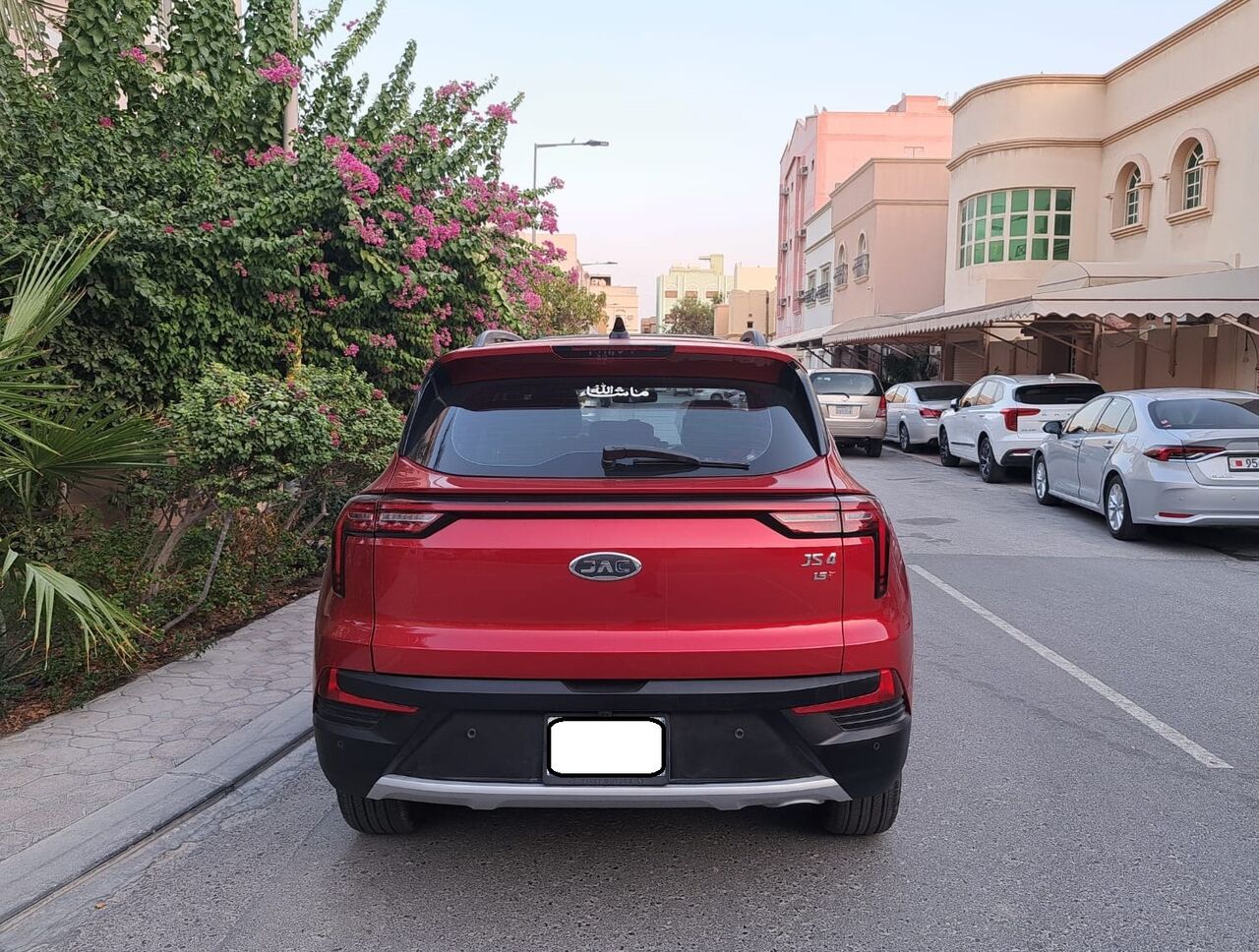 Riffa, Vehicles, Cars & Trucks , BHD 4150,  JAC J4,  2025,  Automatic,  4000 KM,  Like Brand New