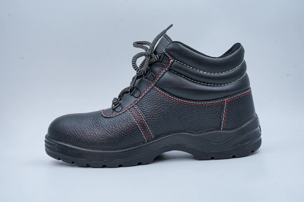 Faridabad, Sporting Goods, INR 2500,  Safety Boots Manufacturers | Ultima Shoes