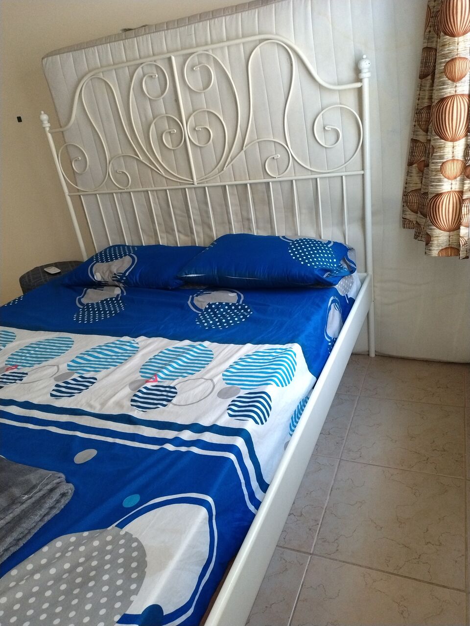 West Riffa, Furniture, BHD 20,  King Size Bed & Matress From Ikea For Sale
