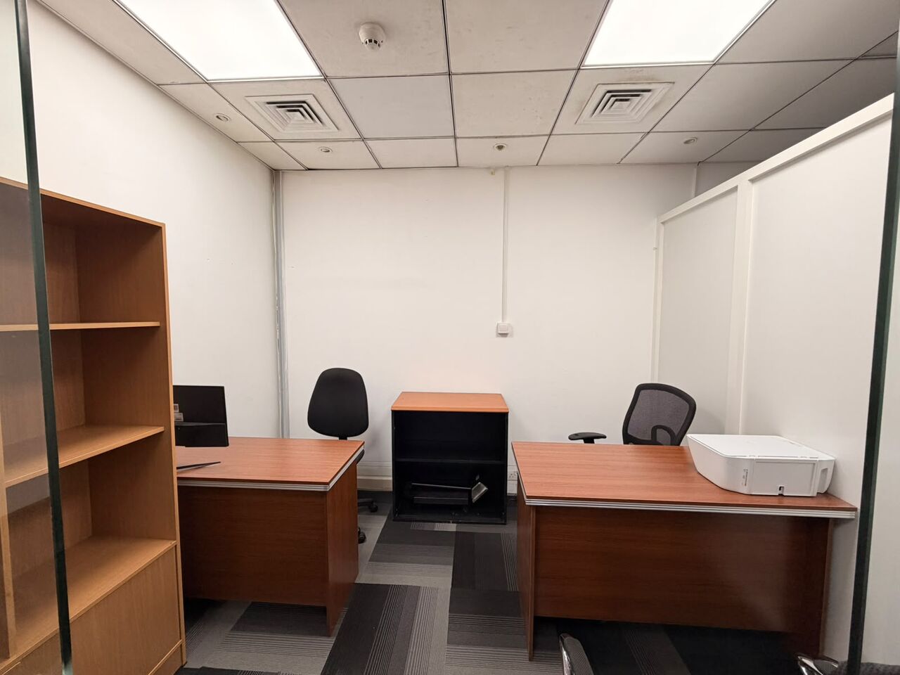 Dubai, Offices, AED 18000,  100 Sq. Feet,  Small Office For Rent &ndash; AED 18,000/Year