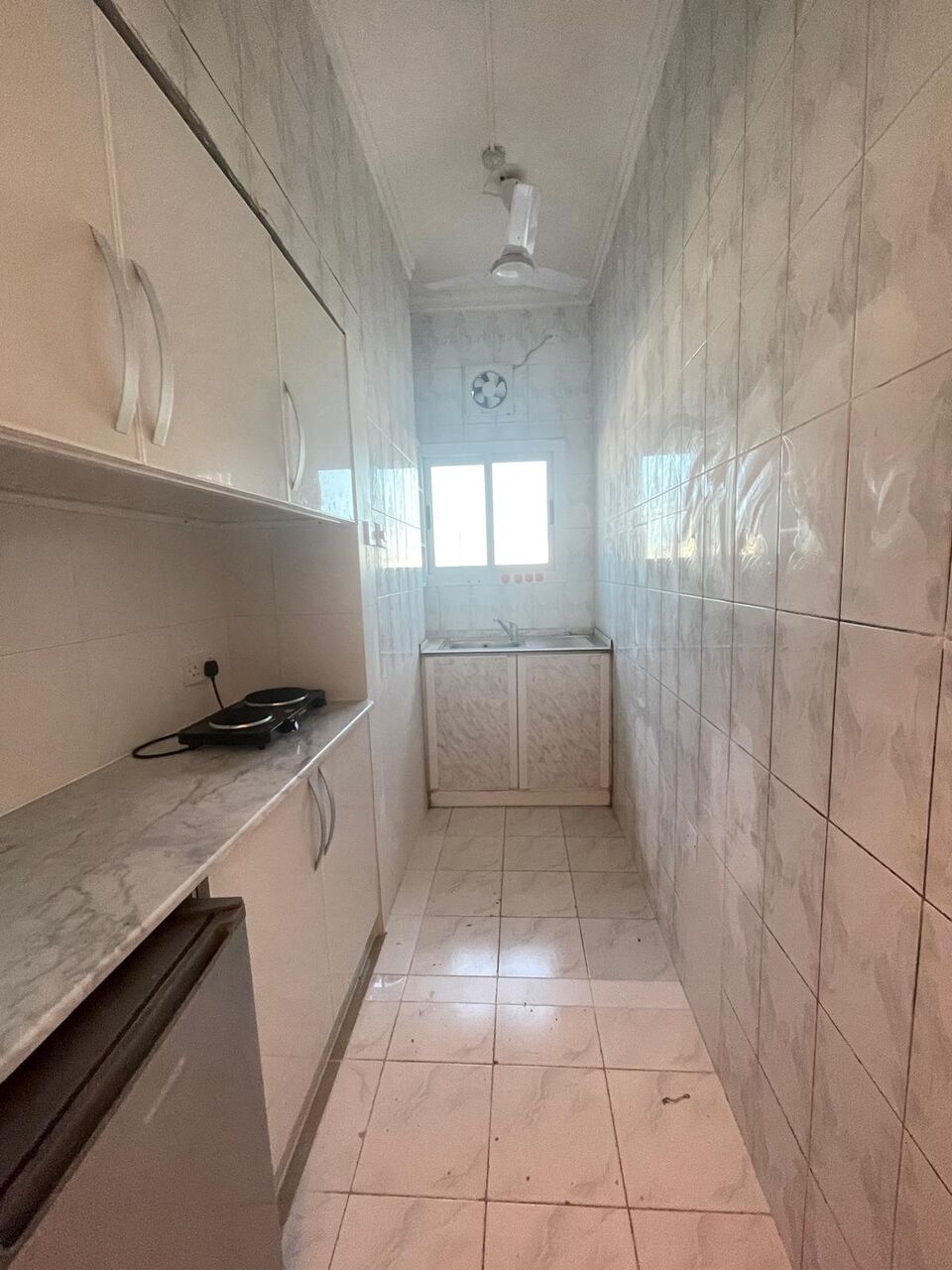 Manama, Apartments, Flats, Houses & Villas, BHD 135/month,  1 BR,  1 Bedroom In Gudebiyah Near Sacred Heart Church