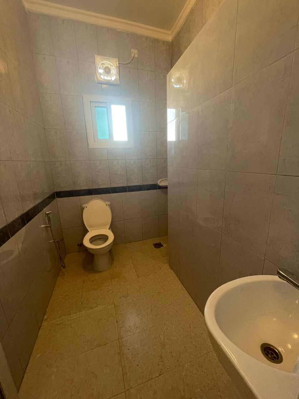 Manama, Apartments, Flats, Houses & Villas, BHD 135/month,  1 BR,  1 Bedroom In Gudebiyah Near Sacred Heart Church
