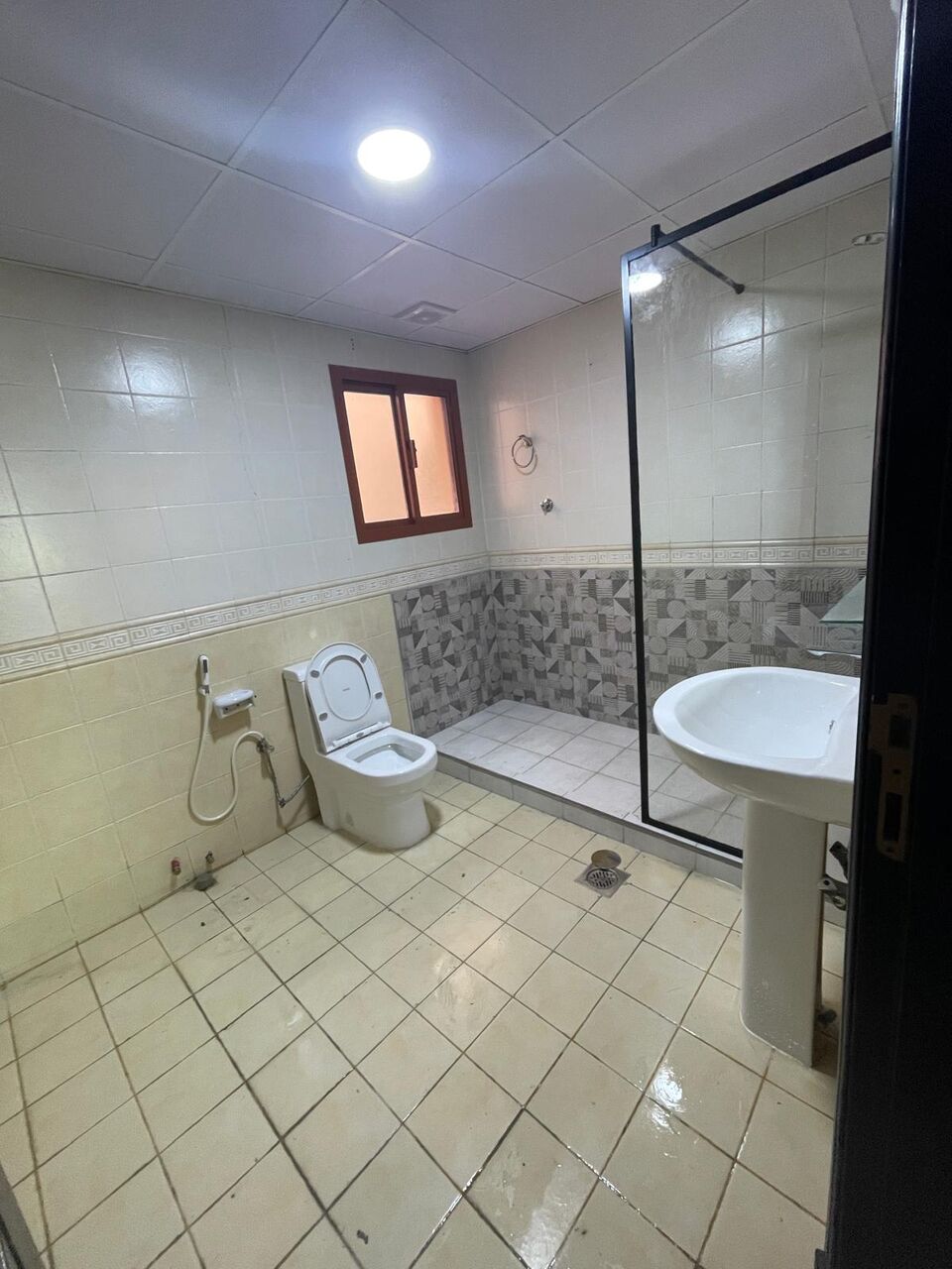 Juffair, Apartments, Flats, Houses & Villas, BHD 260/month,  2 BR,  2 Bedroom Fully Furnished With Ewa Juffair Near Lulu