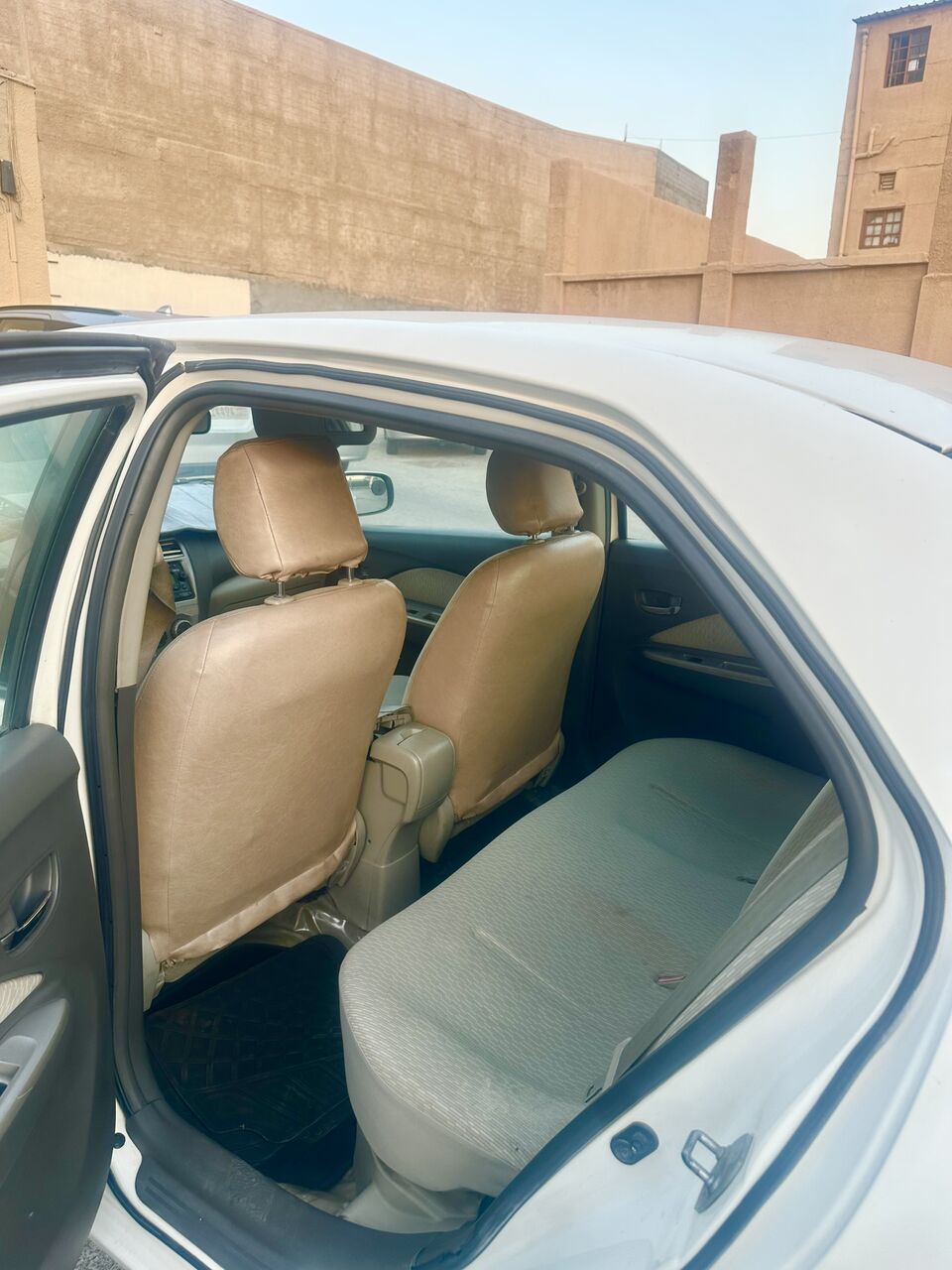 Manama, Vehicles, Cars & Trucks , BHD 1450,  Toyota Yaris,  2009,  Automatic,  300000 KM,  Urgent Sale/ /passing June 2027