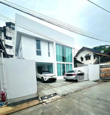 Bangkok, Real Estate For Sale, THB 12000000,  3 BR,  50 Sq. Feet,  For Sale, 2-story Detached House, Soi Ratchada 32, Newly Renovated House, Minimal Style,