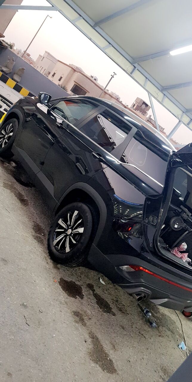Dammam, Vehicles, Cars & Trucks , SAR 35000,  Chevrolet Captiva,  2022,  Automatic,  267000 KM,