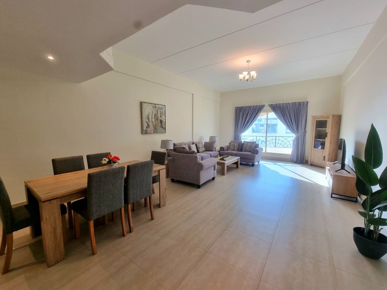 Amwaj Islands, Apartments, Flats, Houses & Villas, BHD 550/month,  Furnished,  3 BR,  200 Sq. Meter,  Spacious 3 BR FF Apartment With Balcony & Closed Kitchen & Wifi