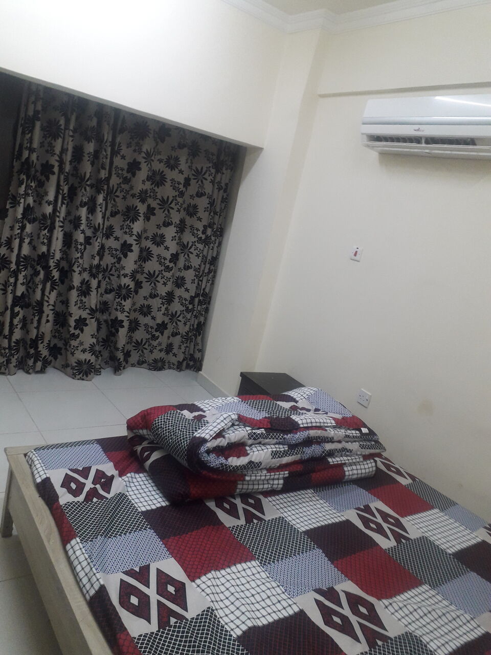 Adliya, Apartments, Flats, Houses & Villas, BHD 220/month,  Furnished,  1 BR,  100 Sq. Meter,  1 Bhk Fully Furnished Flat Available In Adliya Call Aleena