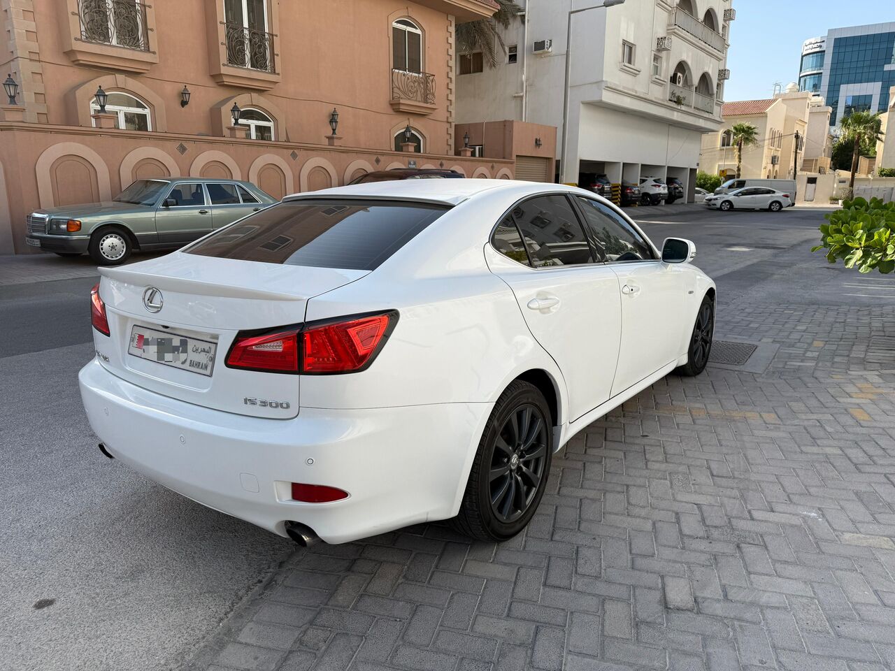 Mahooz, Vehicles, Cars & Trucks , BHD 2200,  Lexus IS300,  2007,  Automatic,  198000 KM,    For Sale | Very Well Maintained | Family Used Car