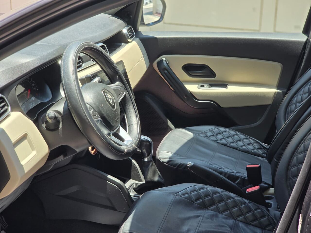 Manama, Vehicles, Cars & Trucks , BHD 2500,  Renault Duster,  2019,  Automatic,  56000 KM,    FOR SALE