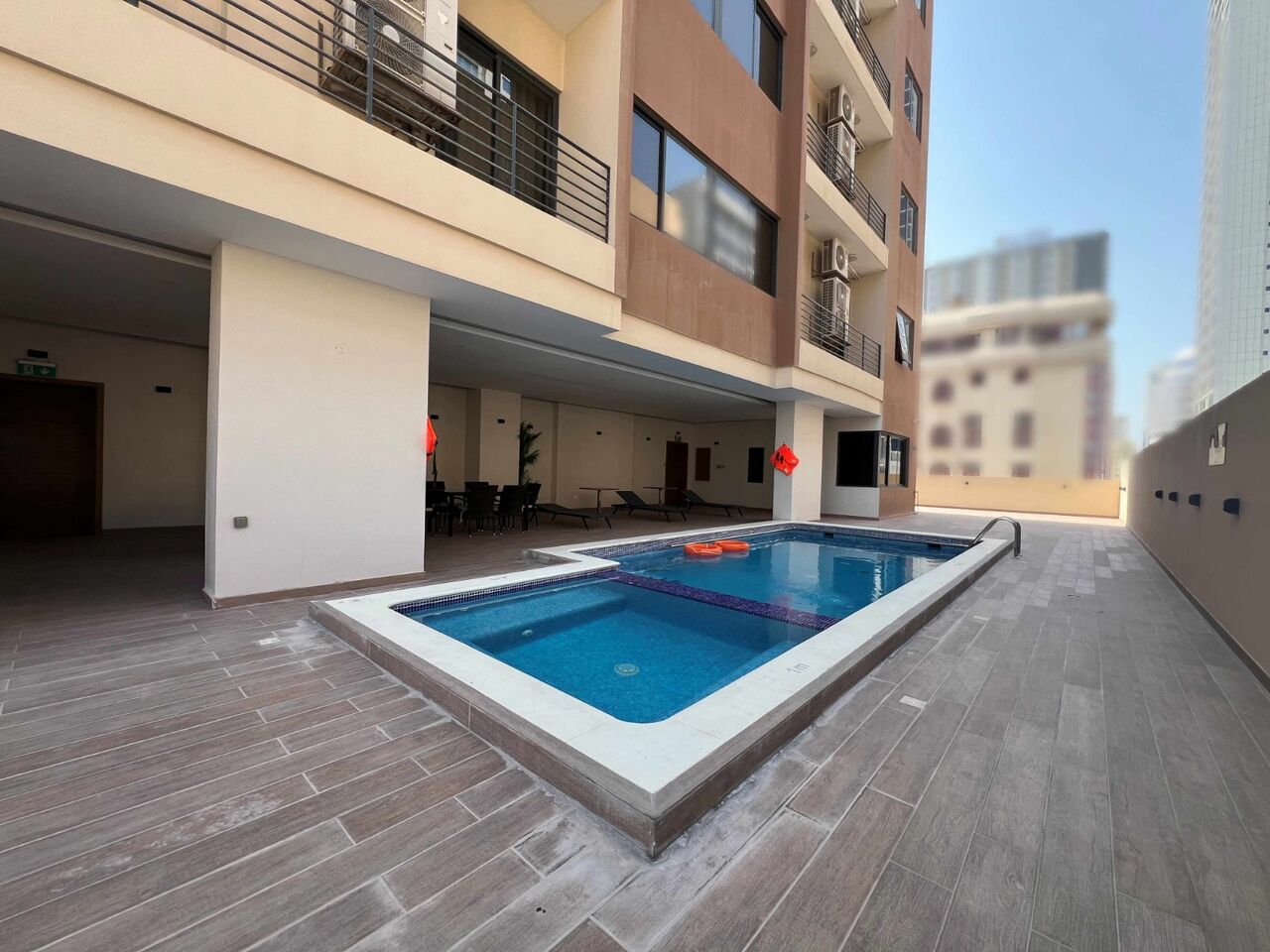 Juffair, Rooms for Rent, BHD 200/month,  200BHD , Fully Furnished Studio Flat In Juffair