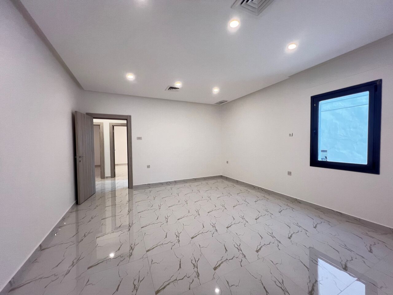Kuwait City, Apartments, Flats, Houses & Villas, KWD 500/month,  3 BR,  Jabriya &ndash; Lovely, Unfurnished, Three Bedroom Apartment