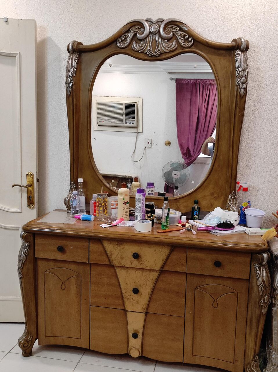 Jeddah, Furniture, SAR 6,  Household Item For Sale-Good Condition