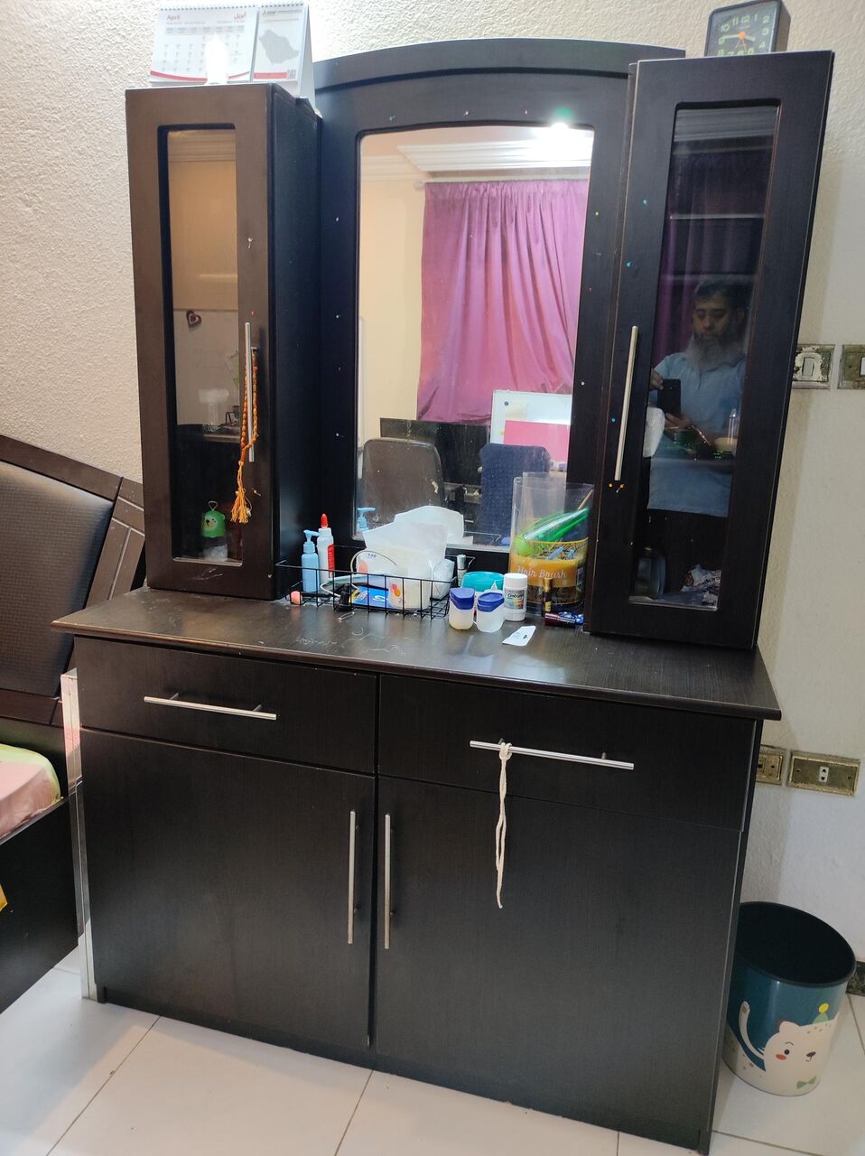 Jeddah, Furniture, SAR 6,  Household Item For Sale-Good Condition