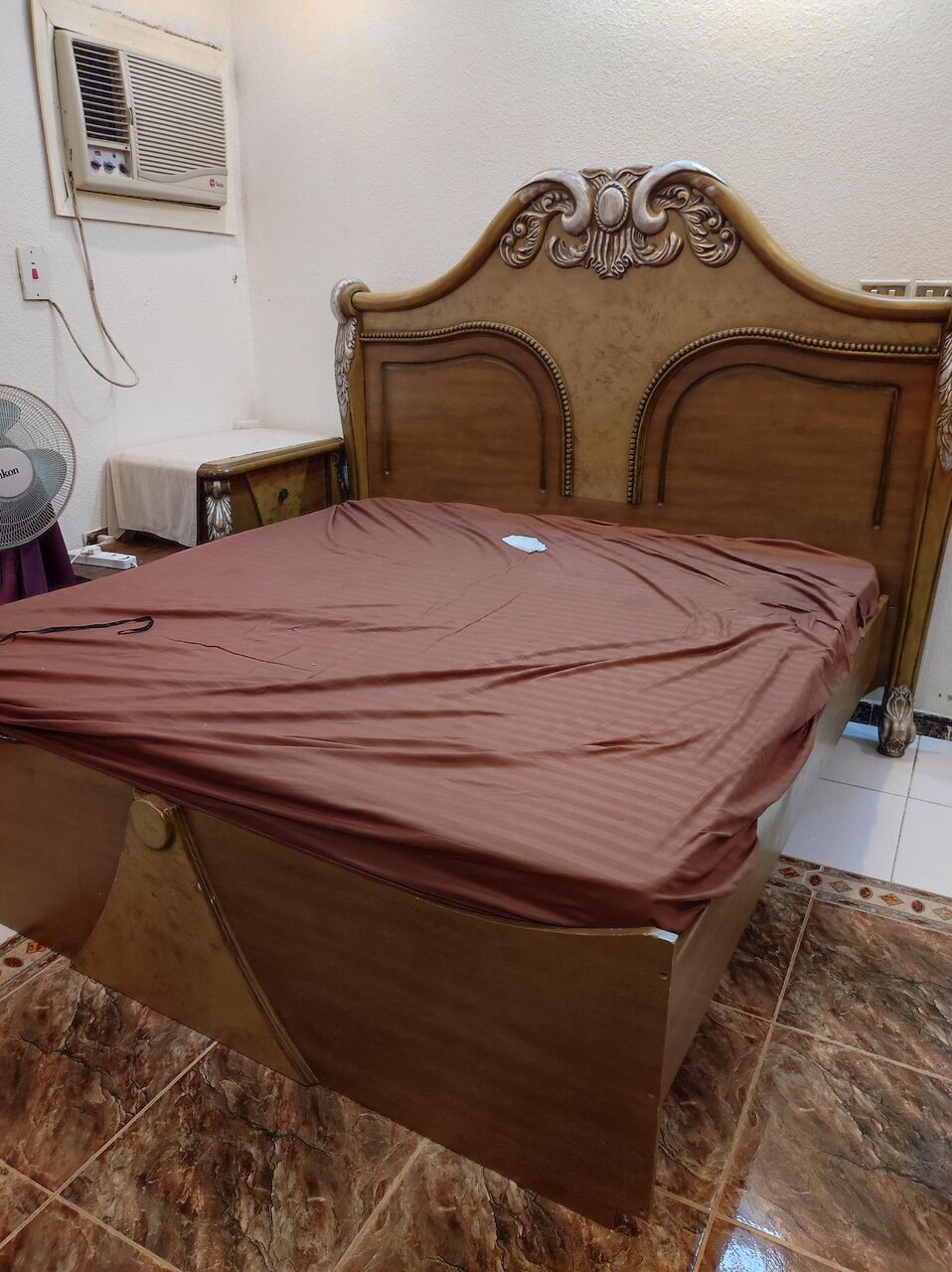Jeddah, Furniture, SAR 6,  Household Item For Sale-Good Condition