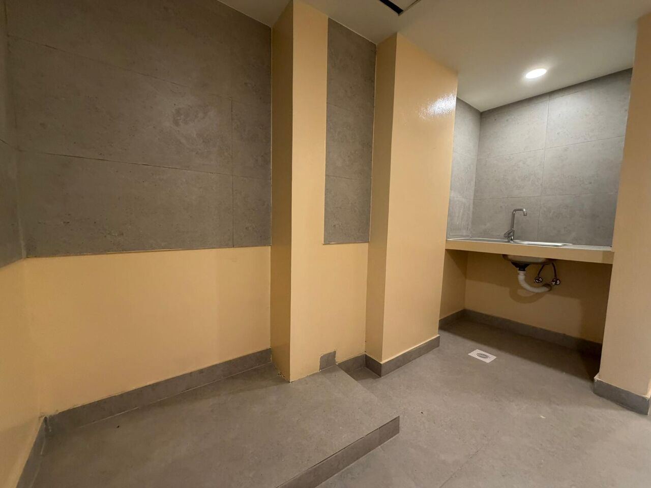 Umm Al Hassam, Apartments, Flats, Houses & Villas, BHD 120/month,  Studio,  Unfurnished Studio Flat For Rent In Um Al Hassam | Unlimited EWA