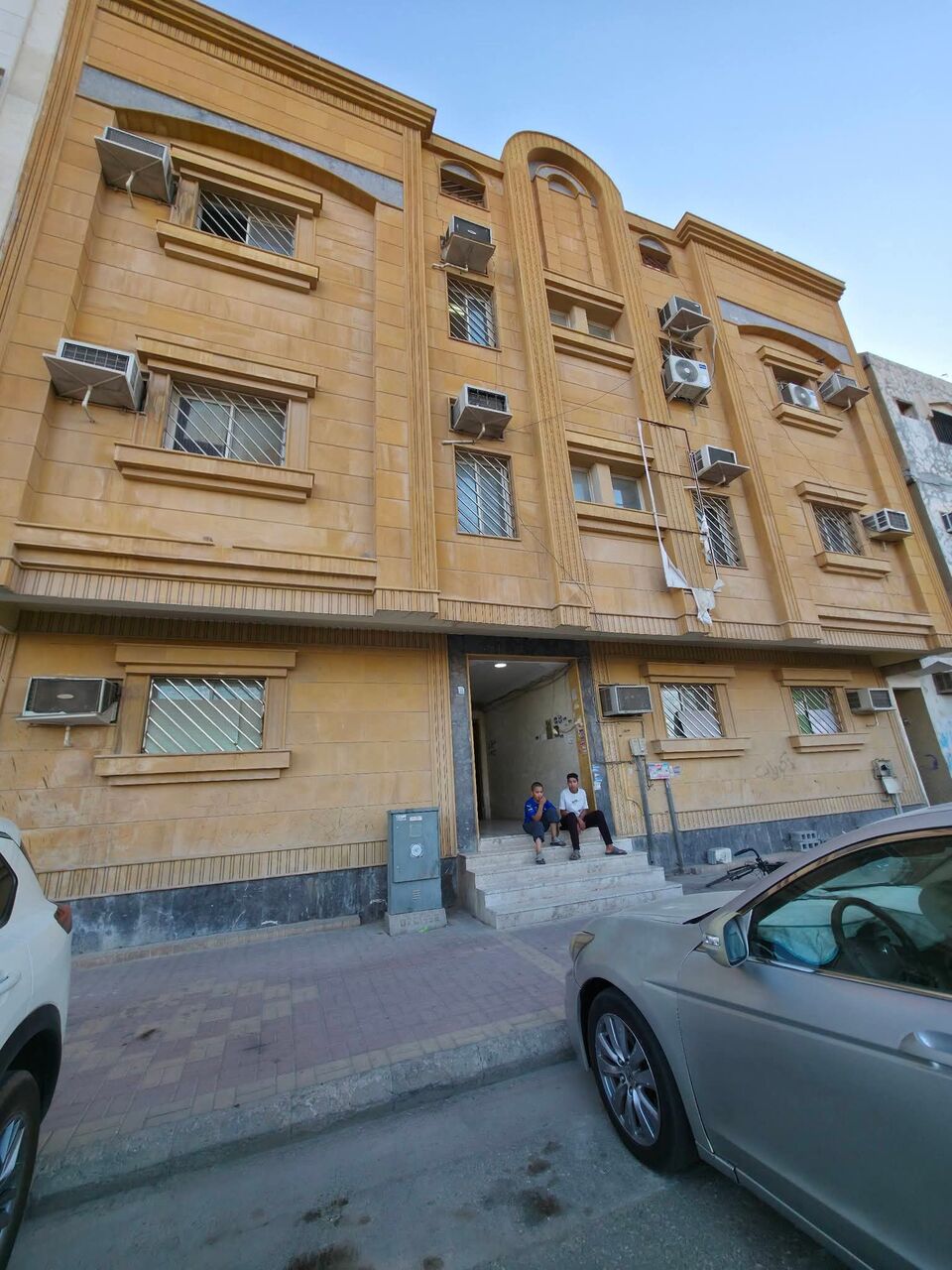 Thuqbah, Apartments, Flats, Houses & Villas, 2 BR,  2 BR Family Apartment For Rent In Al Khobar &ndash; 17,600 SAR/Year