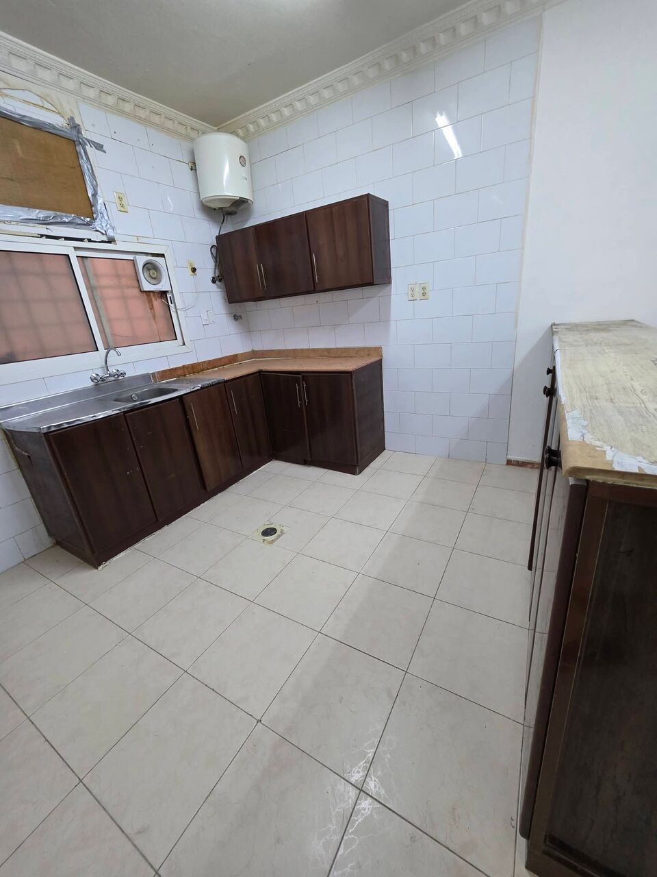 Thuqbah, Apartments, Flats, Houses & Villas, 2 BR,  2 BR Family Apartment For Rent In Al Khobar &ndash; 17,600 SAR/Year