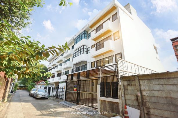 Bangkok, Real Estate For Sale, THB 19900000,  6 BR,  52 Sq. Feet,  Large Townhome For Sale, 4 Floors, 52 Sq M, 6 Bedrooms, Pracha Uthit Soi 1, Huai Khwang