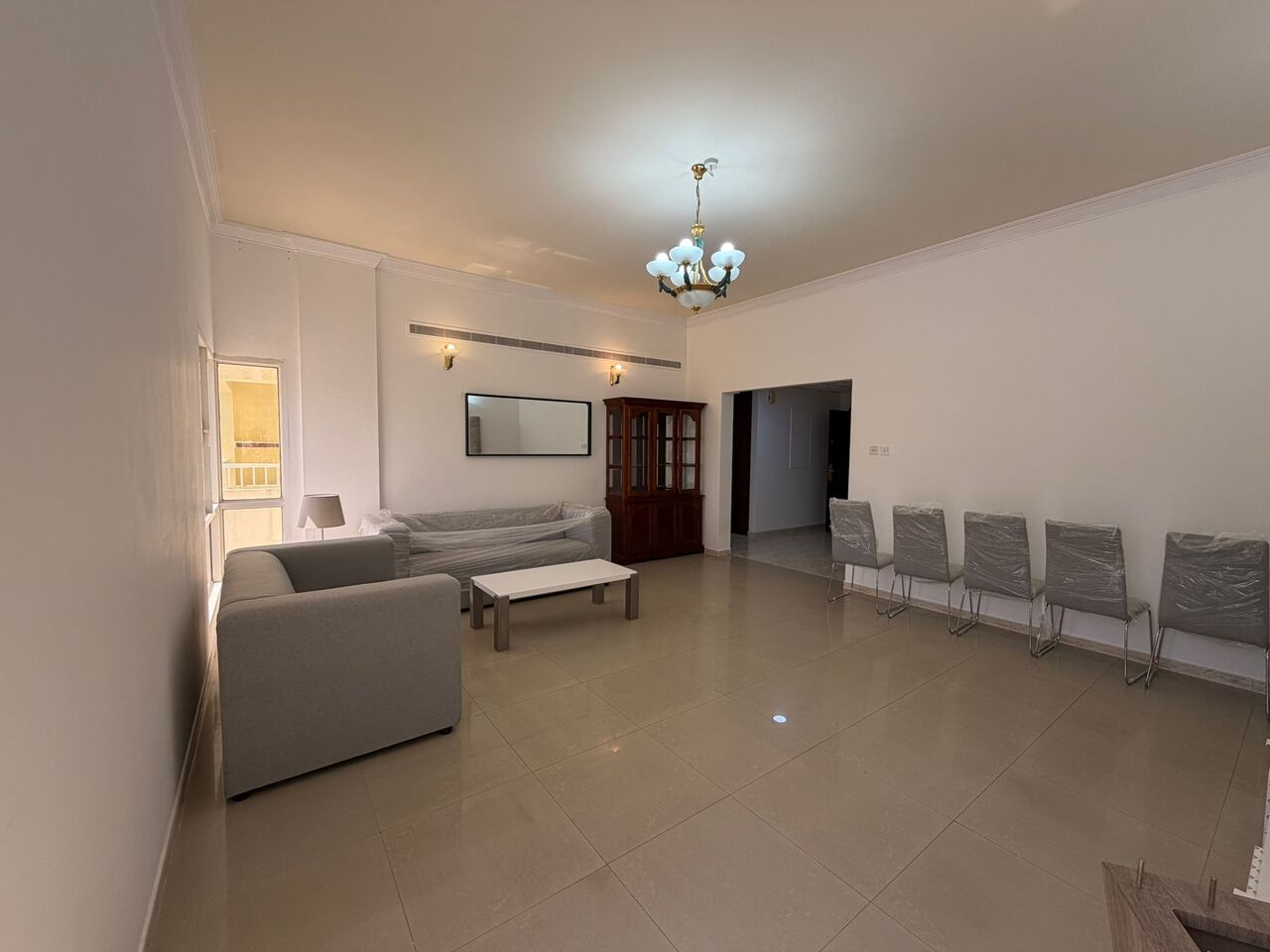 Juffair, Apartments, Flats, Houses & Villas, BHD 430/month,  Furnished,  2 BR,  Apartment For Rent In Juffair | Balcony | Pool, Gym & Unlimited WiFi