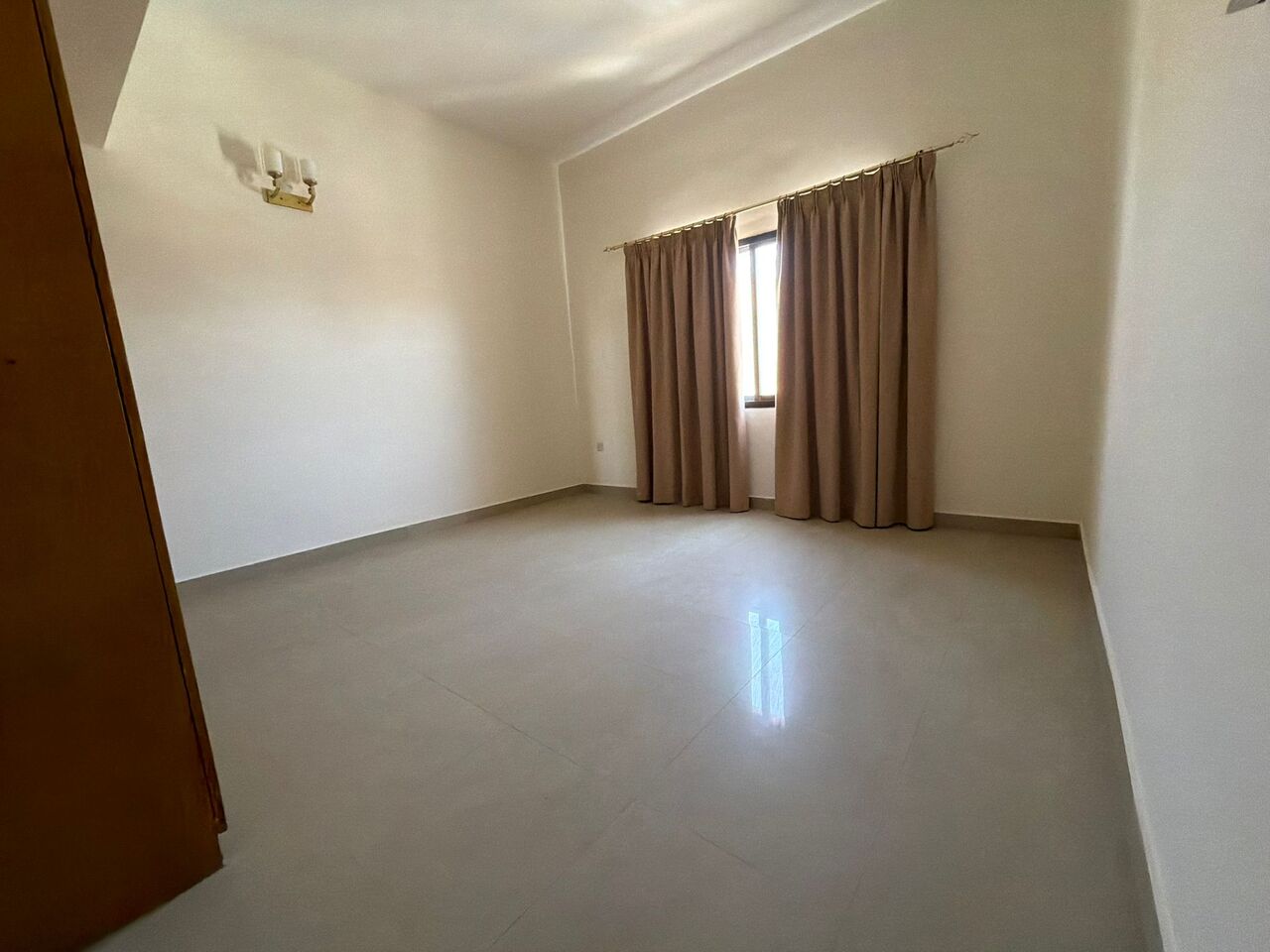 Umm Al Hassam, Apartments, Flats, Houses & Villas, BHD 280/month,  3 BR,  Semi-Furnished Apartment For Rent In Um Al Hassam | Near KIMS Hospital | Balcony