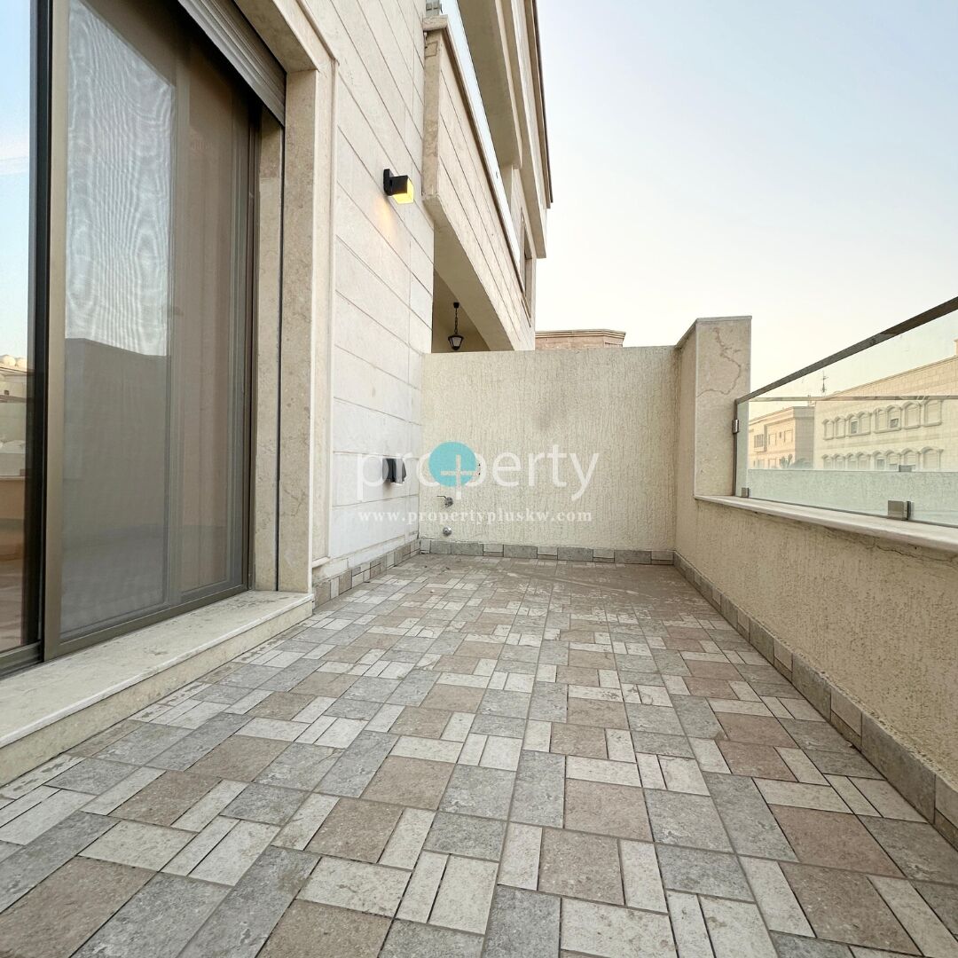 Salwa, Apartments, Flats, Houses & Villas, KWD 750/month,  3 BR,  Three Master Bedrooms Floor With Balcony For Rent In Salwa