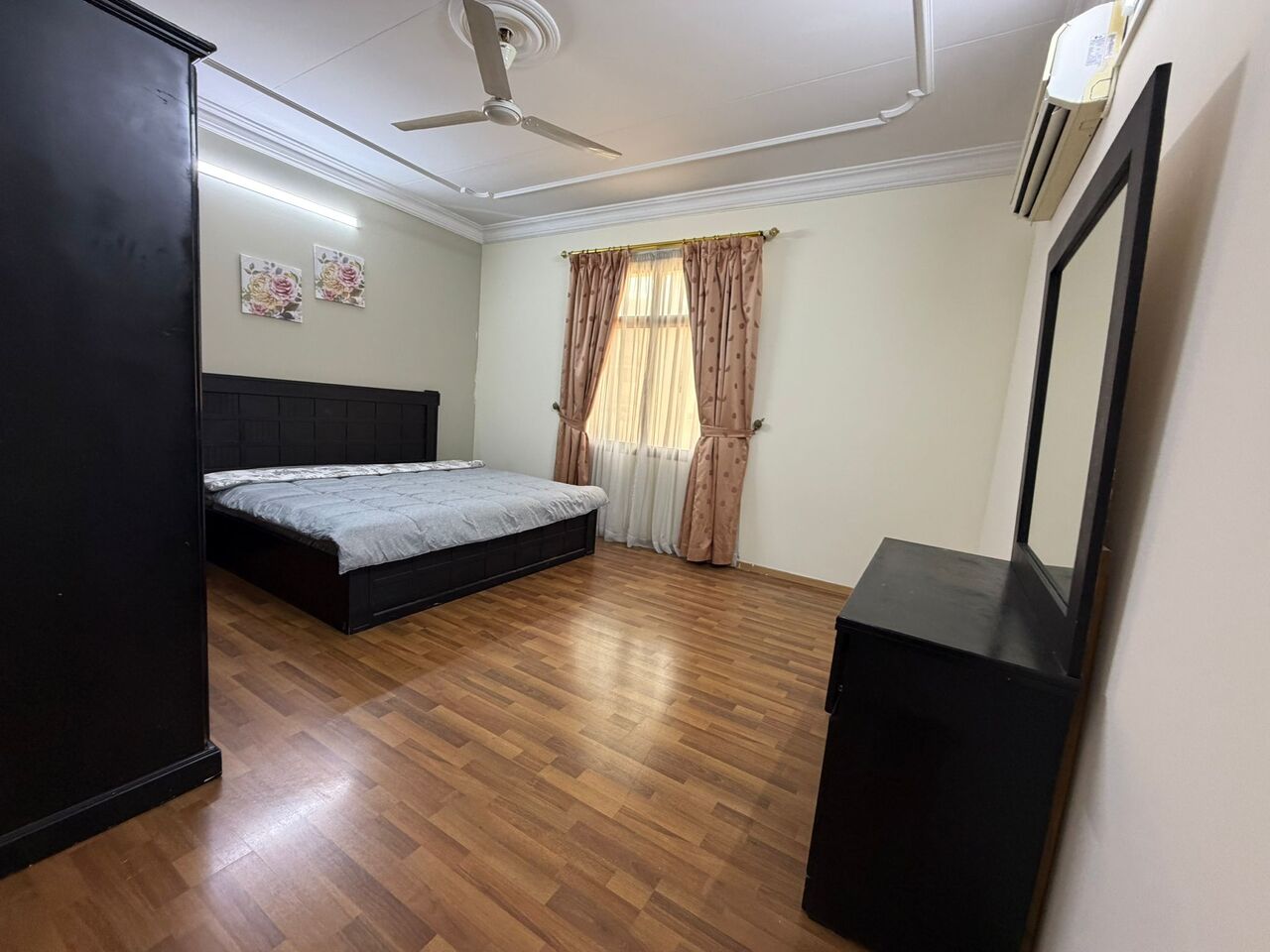 Umm Al Hassam, Apartments, Flats, Houses & Villas, BHD 350/month,  Furnished,  2 BR,  Apartment For Rent In Um Al Hassam | Balcony | Pool, Gym & Unlimited WiFi