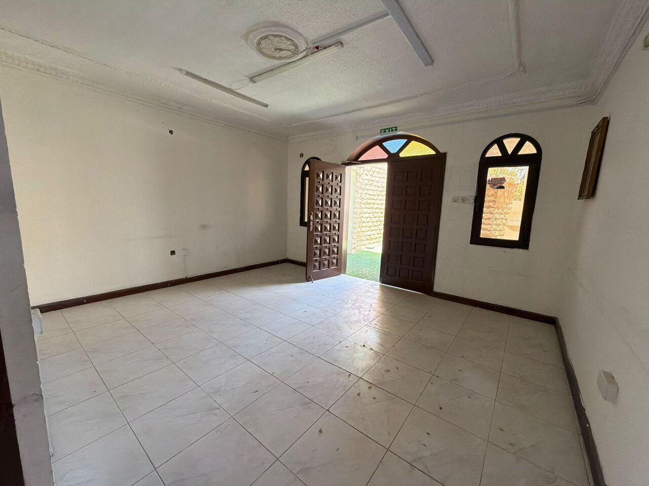 Isa Town, Commercial Villas, BHD 700,  Commercial Villa For Rent In Isa Town | 10 Bedrooms | Ideal For Schools & Training Centers