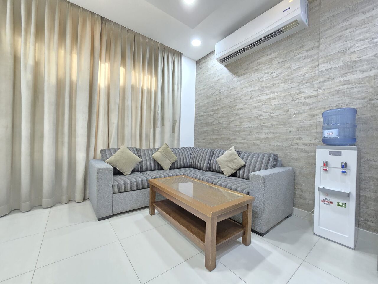 Mahooz, Apartments, Flats, Houses & Villas, BHD 270/month,  Furnished,  1 BR,  Apartment For Rent In Mahooz | Unlimited EWA | WiFi Included