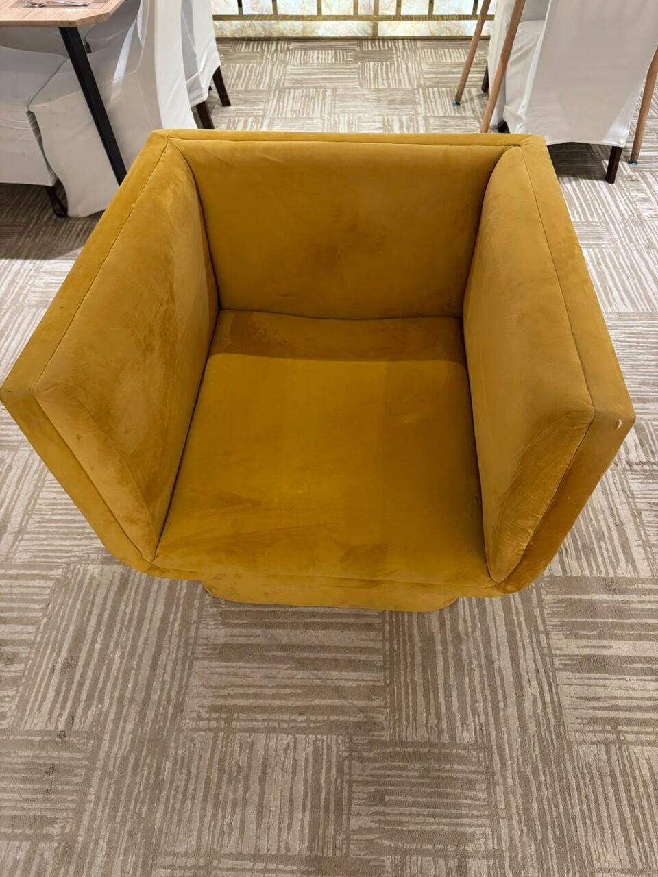 Riyadh, Furniture, SAR 200,  Luxury Single Sofa And 3 Piecs