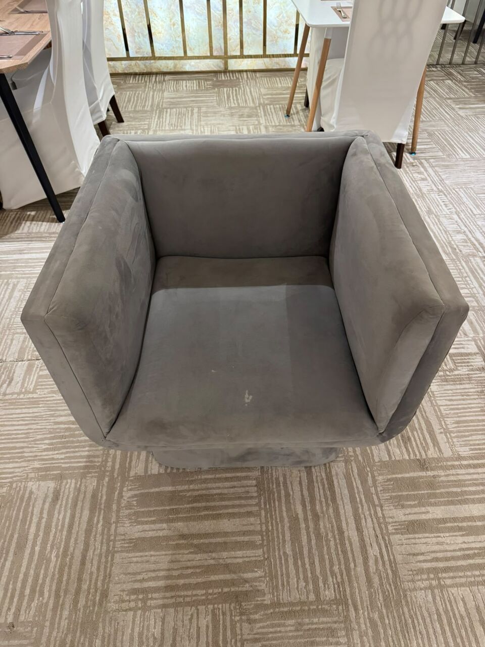 Riyadh, Furniture, SAR 200,  Luxury Single Sofa And 3 Piecs