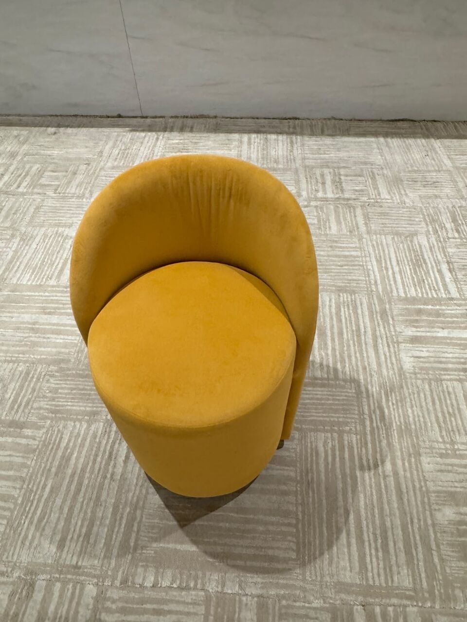 Riyadh, Furniture, SAR 200,  Luxury Single Sofa And 3 Piecs