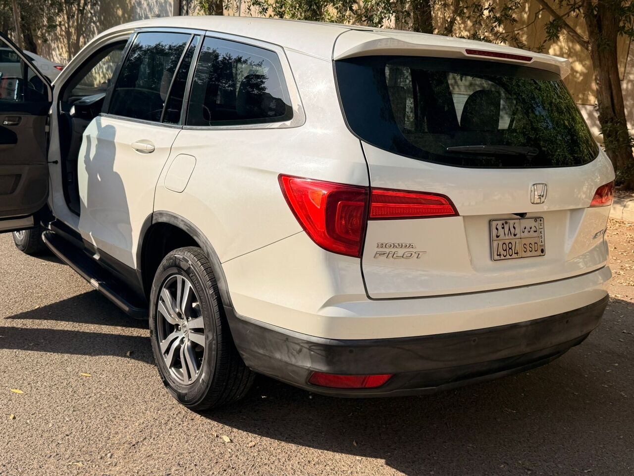 Jeddah, Vehicle Lease Transfer, SAR 52000,  🚗 Honda Pilot 2017 AWD For Sale – Spacious, Reliable & Family-Owned