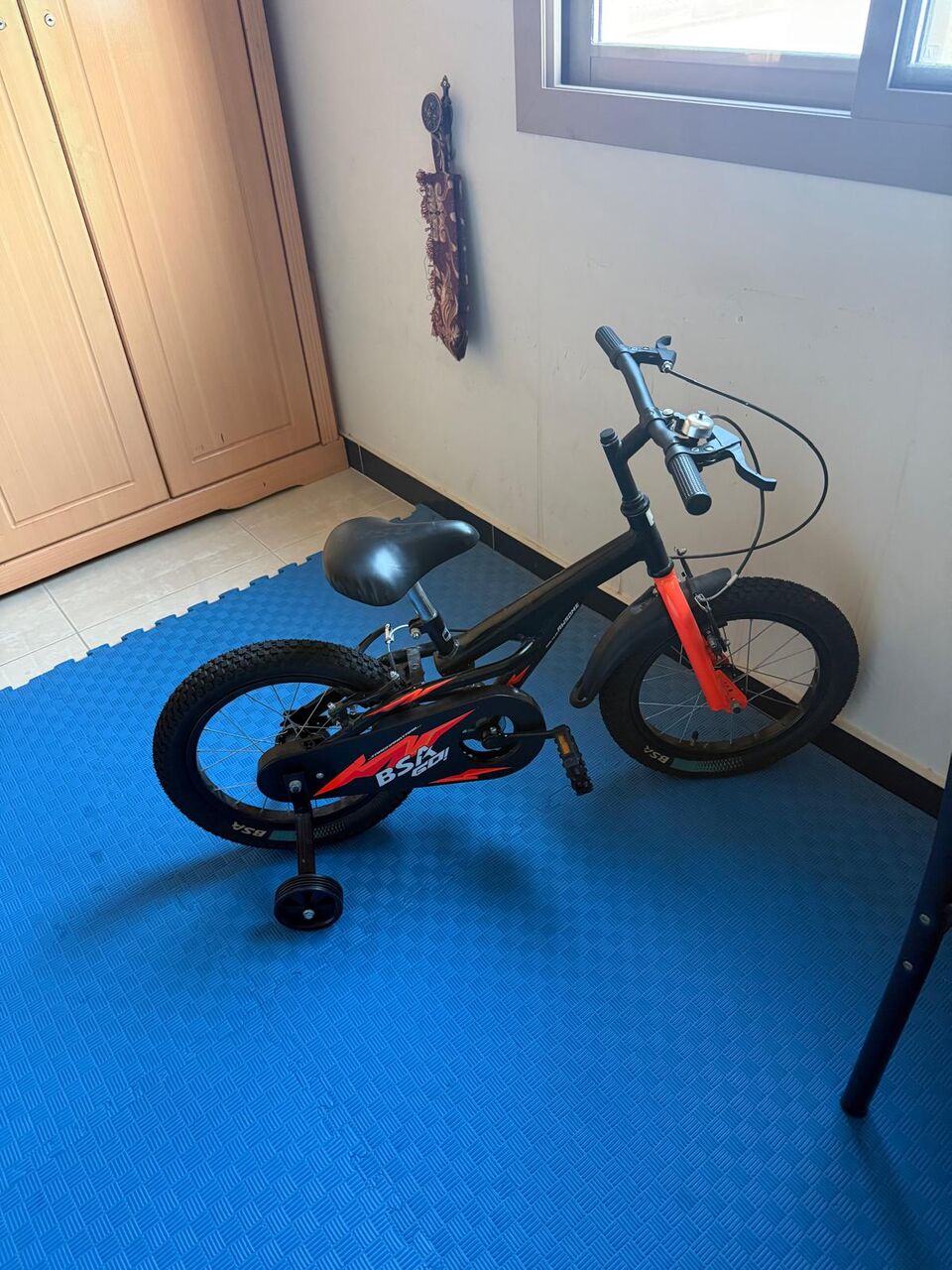 Jidhafs, Bicycles, BHD 10,  Bicycles