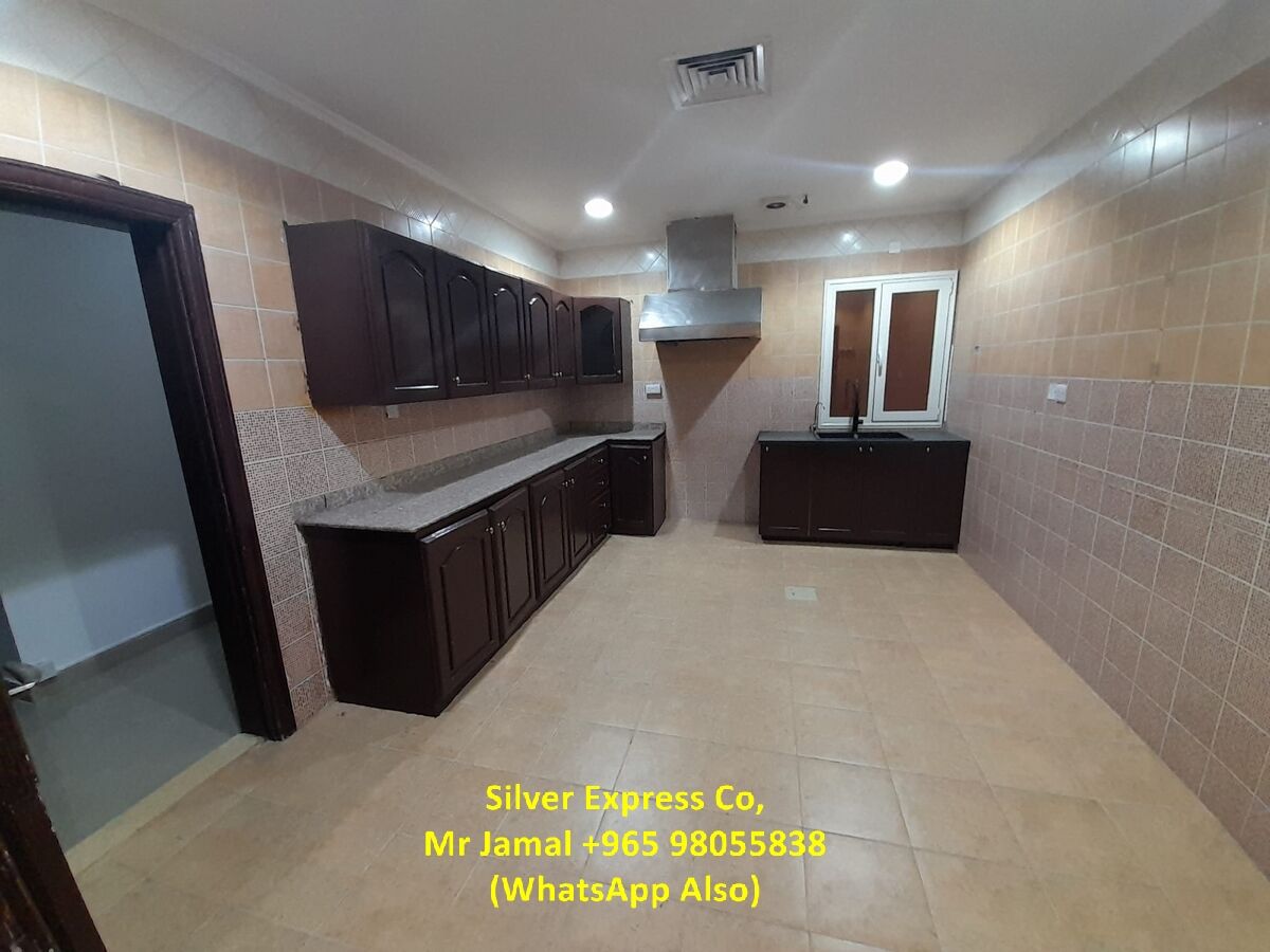 Mangaf, Apartments, Flats, Houses & Villas, KWD 450/month,  3 BR,  200 Sq. Meter,  3 Bedroom Apartment With Shared Garden For Rent In Mangaf.