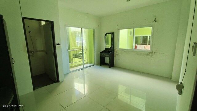 Bangkok, Real Estate For Sale, THB 12762000,  6 BR,  43 Sq. Feet,  Phuket Commercial Building For Sale, 4 Floors, 2 Units, Kathu District, Phisitkaranee
