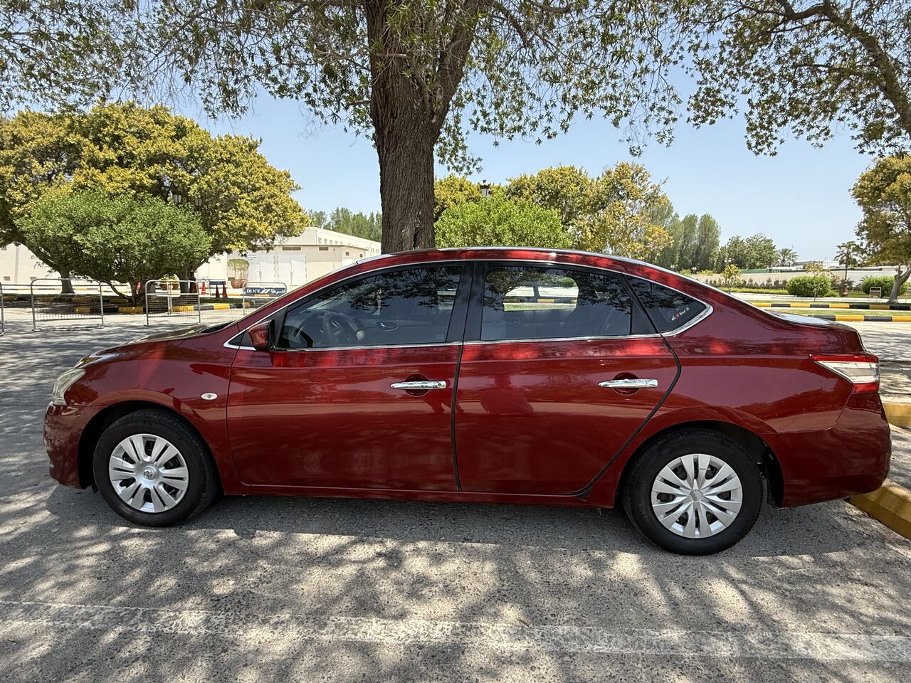 Manama, Vehicles, Cars & Trucks , BHD 1999,  Nissan Sentra S,  2015,  Automatic,  235551 KM,  Nissans Sentra For Sales In Good Condition.