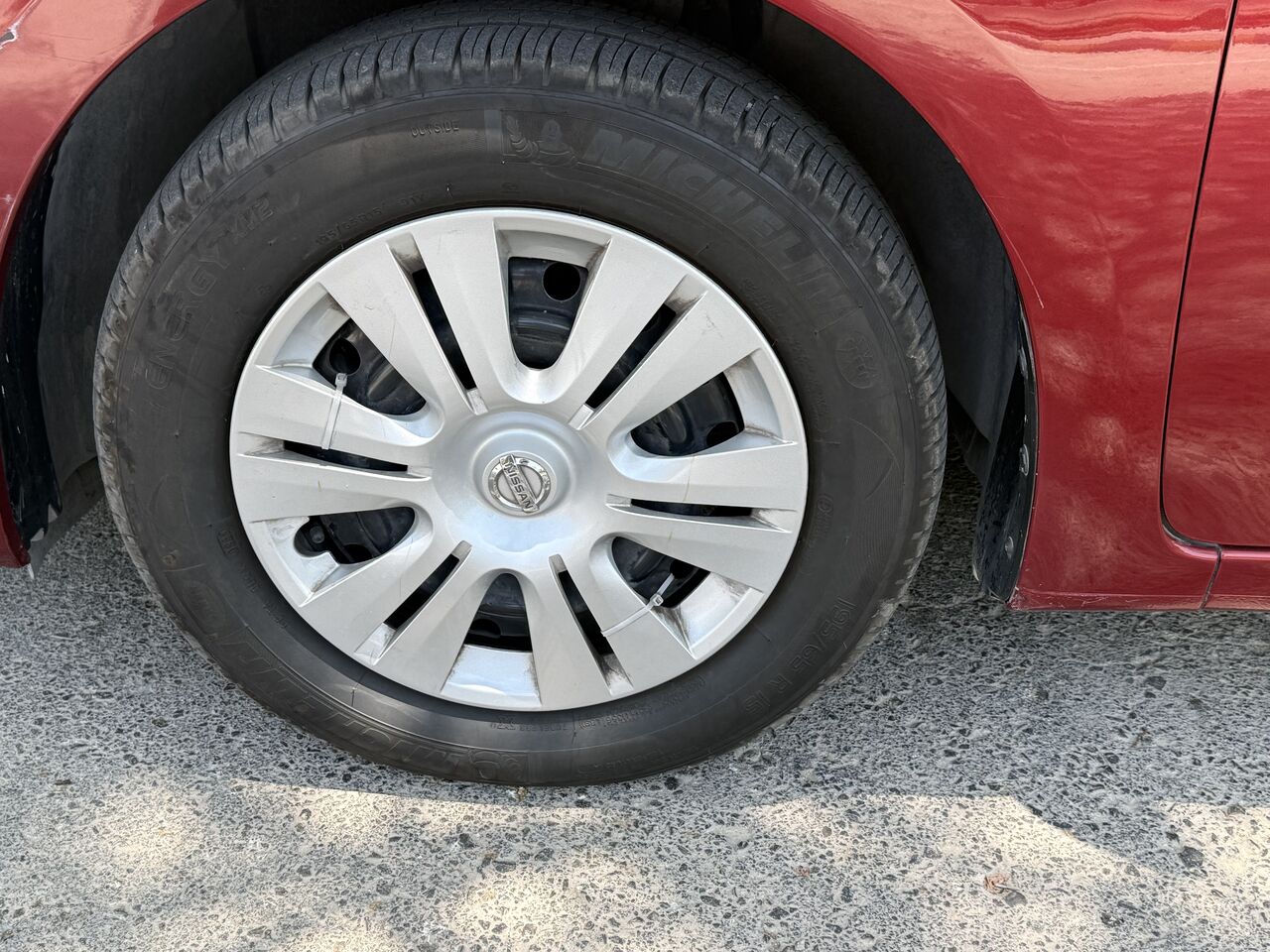 Manama, Vehicles, Cars & Trucks , BHD 1999,  Nissan Sentra S,  2015,  Automatic,  235551 KM,  Nissans Sentra For Sales In Good Condition.