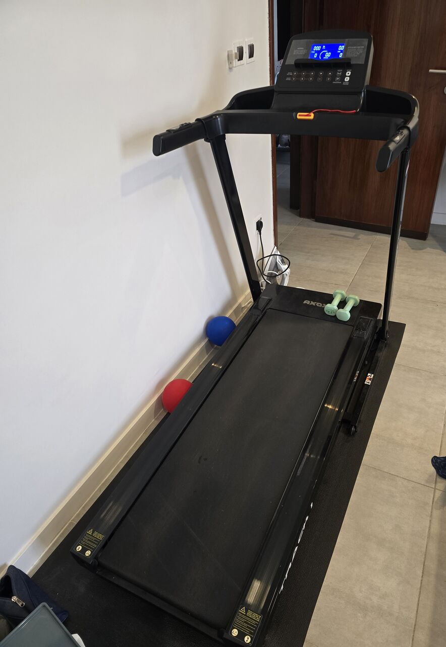 Al Hamra, Sporting Goods, SAR 1250,  Treadmill