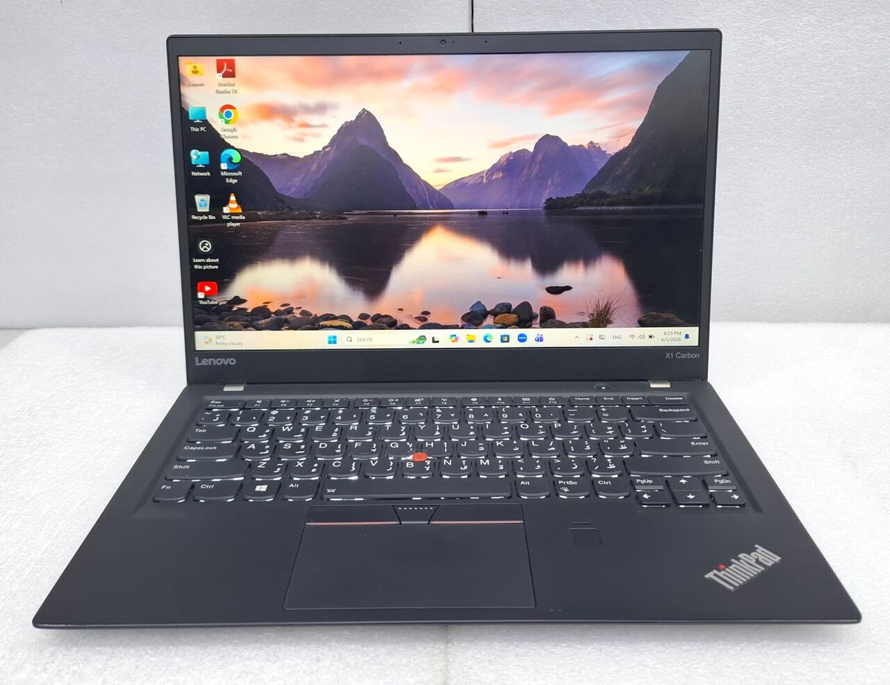 Muharraq, Computers, BHD 105,  Lenovo X1 Carbon Core I7 7th Gen Laptop 16GB RAM 14" FHD LED (Free Bag & Mouse 99/-BD Only