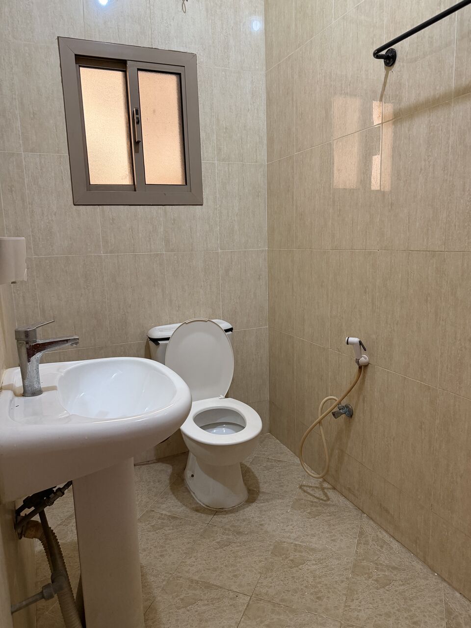 Gudaibiya, Apartments, Flats, Houses & Villas, BHD 140/month,  1 BR,  BHD 140 One Bedroom With EWA