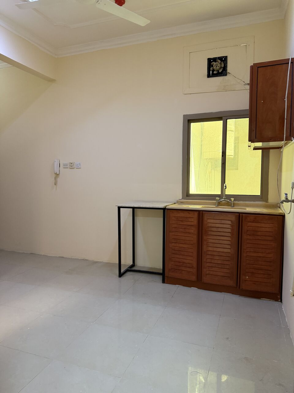 Gudaibiya, Apartments, Flats, Houses & Villas, BHD 140/month,  1 BR,  BHD 140 One Bedroom With EWA