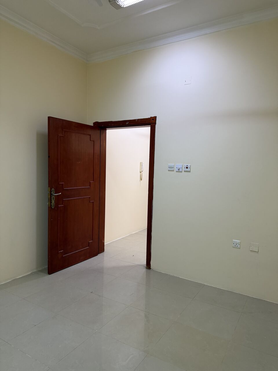 Gudaibiya, Apartments, Flats, Houses & Villas, BHD 140/month,  One Bedroom BHD 140 With EWA