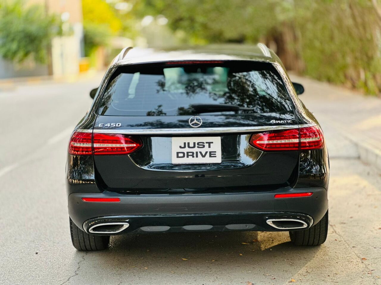 Segaya, Vehicles, Cars & Trucks , BHD 19500,  Mercedes-Benz E-Class,  2023,  Automatic,  46000 KM,  MERCEDES BENZ E450 HYBRID  MODEL FULLY LOADED SINGLE OWNER USED CAR 35400768,33665080