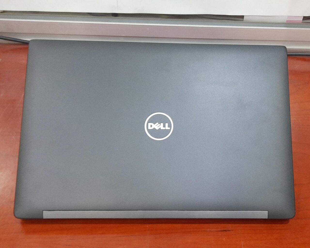 Riffa, Computers, BHD 87,  Limited Offer DELL Core I7 7th Gen Business Laptop 14" FHD Screen 8GB DDR4 RAM (Free Bag)