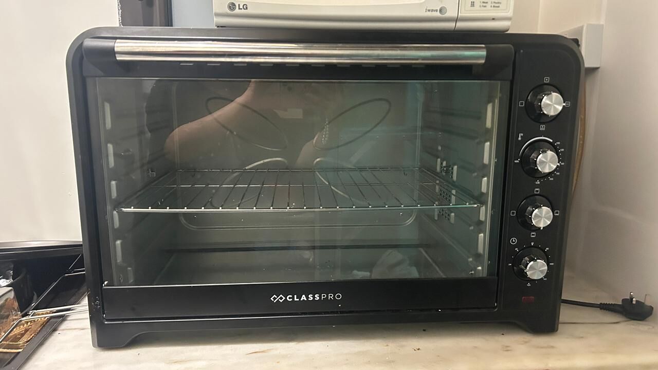 Riyadh, Electronics, SAR 400,  Oven