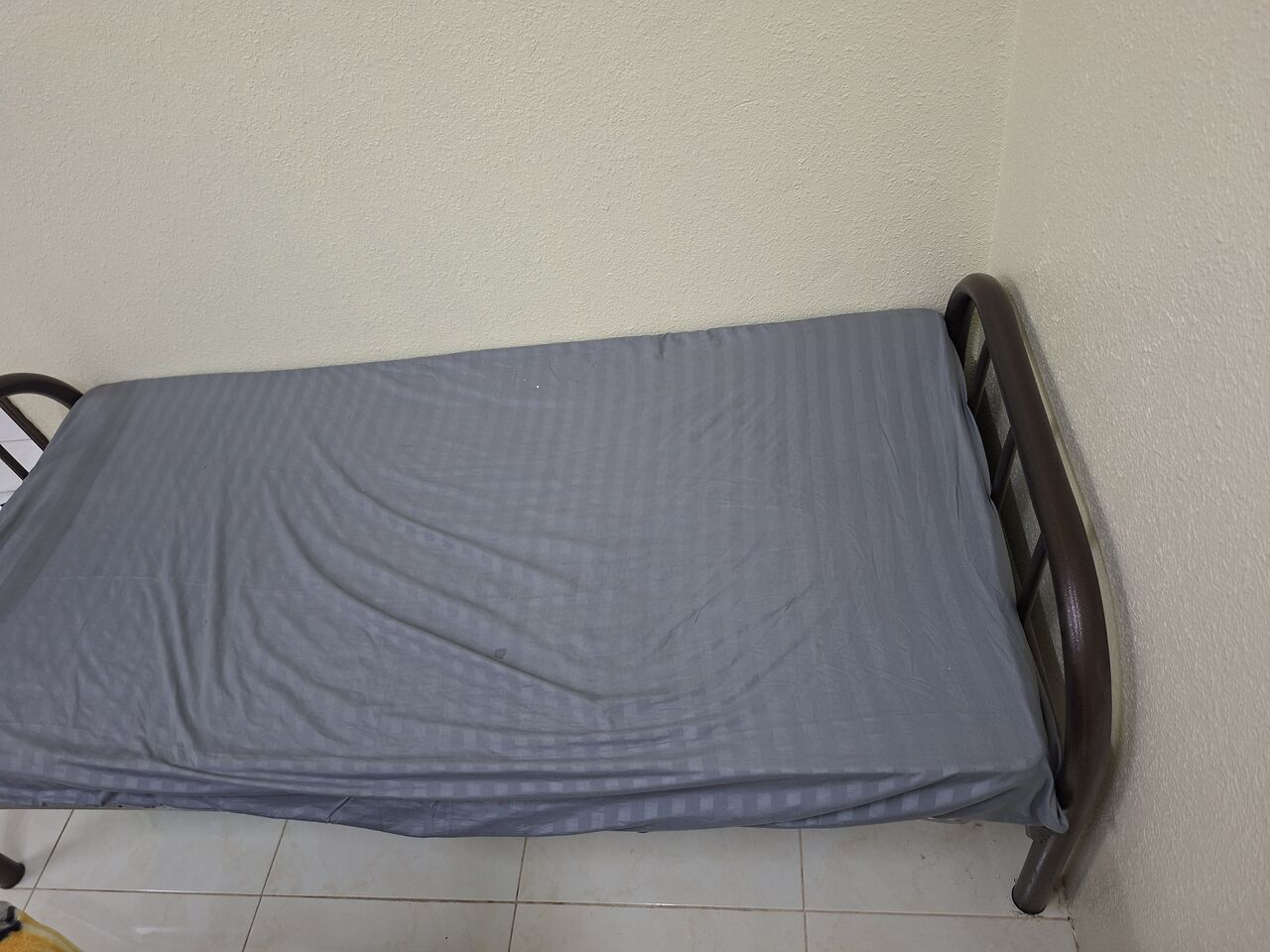 Jubail, Household Items, SAR 300,  Single Bed With Meters