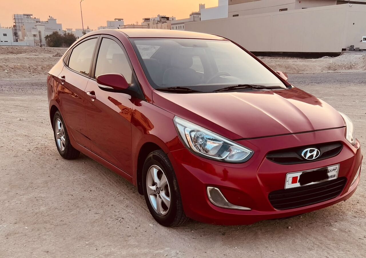 Manama, Vehicles, Cars & Trucks , Hyundai Accent,  2017,  Automatic,  2 KM,