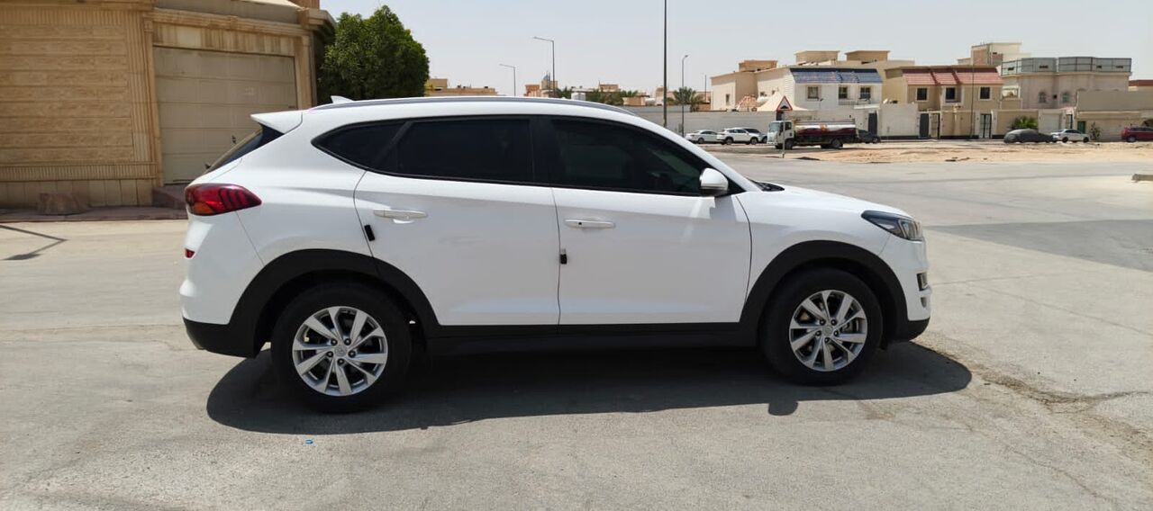 Riyadh, Vehicles, Cars & Trucks , SAR 57500,  Hyundai Tucson,  2020,  Automatic,  112000 KM,   (Diesel)  Model  Well Maintained
