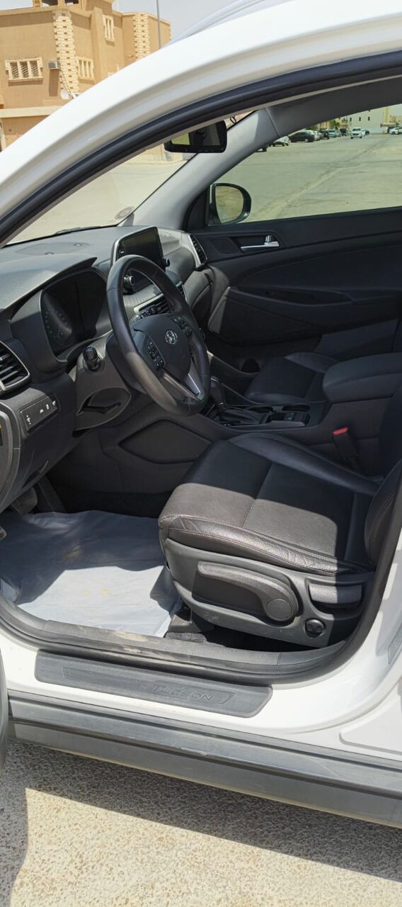 Riyadh, Vehicles, Cars & Trucks , SAR 57500,  Hyundai Tucson,  2020,  Automatic,  112000 KM,   (Diesel)  Model  Well Maintained
